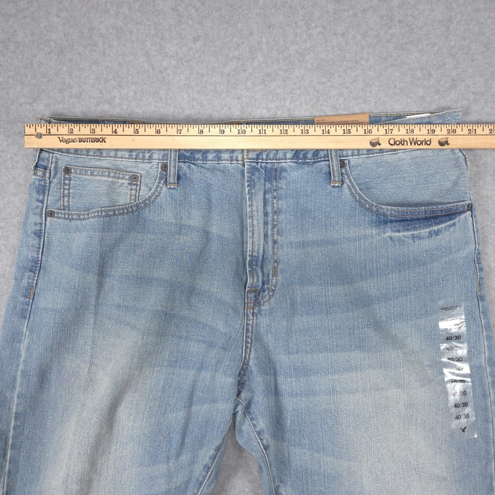 American Eagle Mens Size 40x30 Light Blue Relaxed Straight Denim Jeans Unworn - Picture 8 of 16